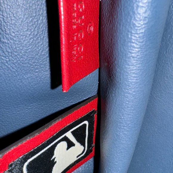 GUCCI Women's Blue Rajah Ny Yankees Large Suede & Leather Tote - Picture 13 of 15